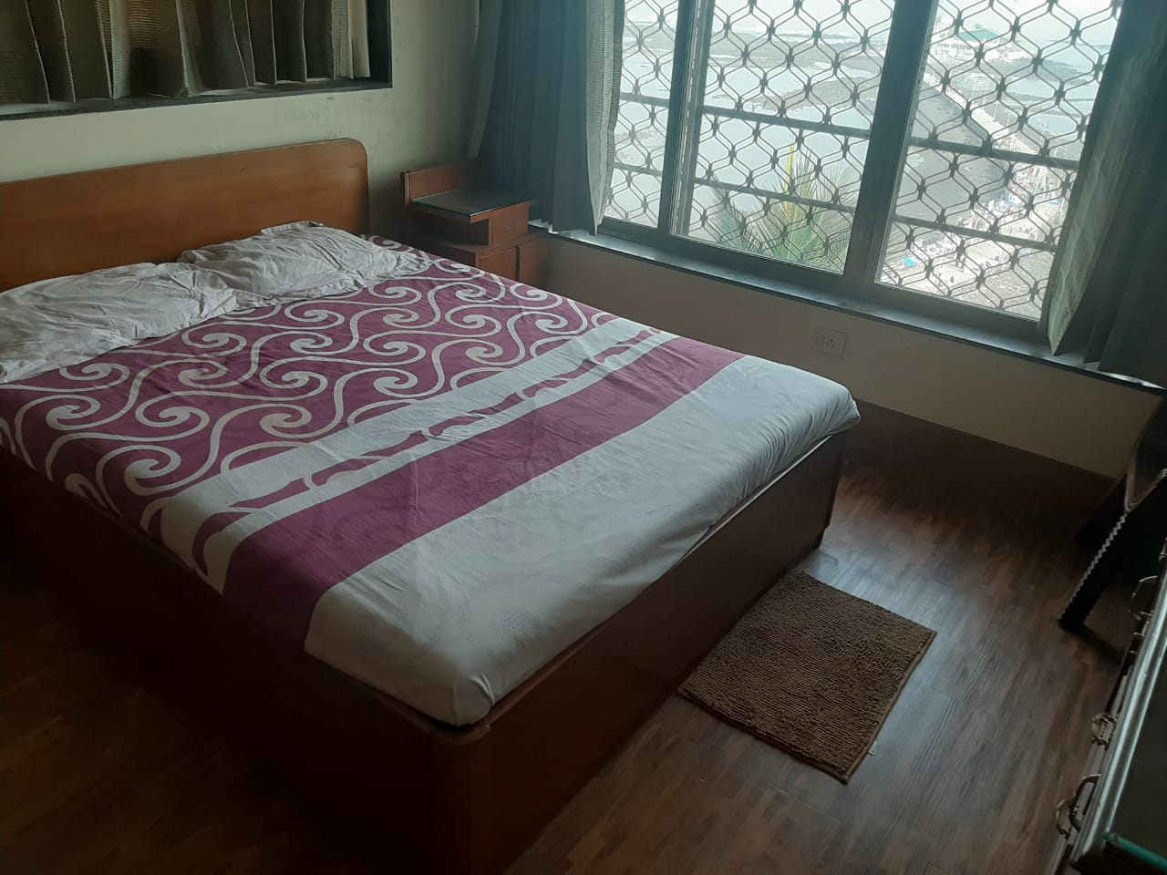 4 BHK Flat on Rent in Tardeo - Paresh